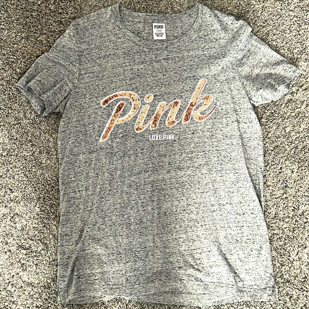 PINK gray short sleeve tee, size medium,